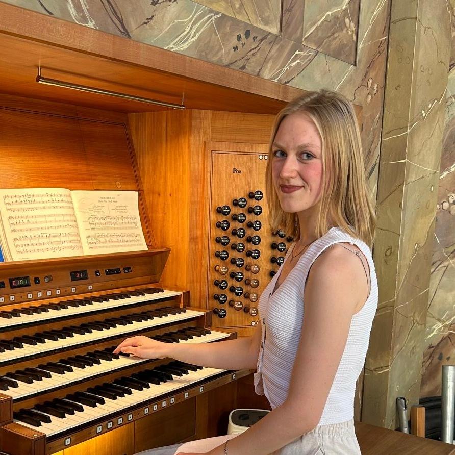 Elisaveta Suslova, Berlin_1