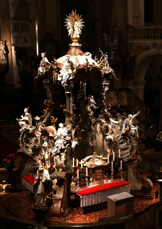 Gnadenaltar beleuchet