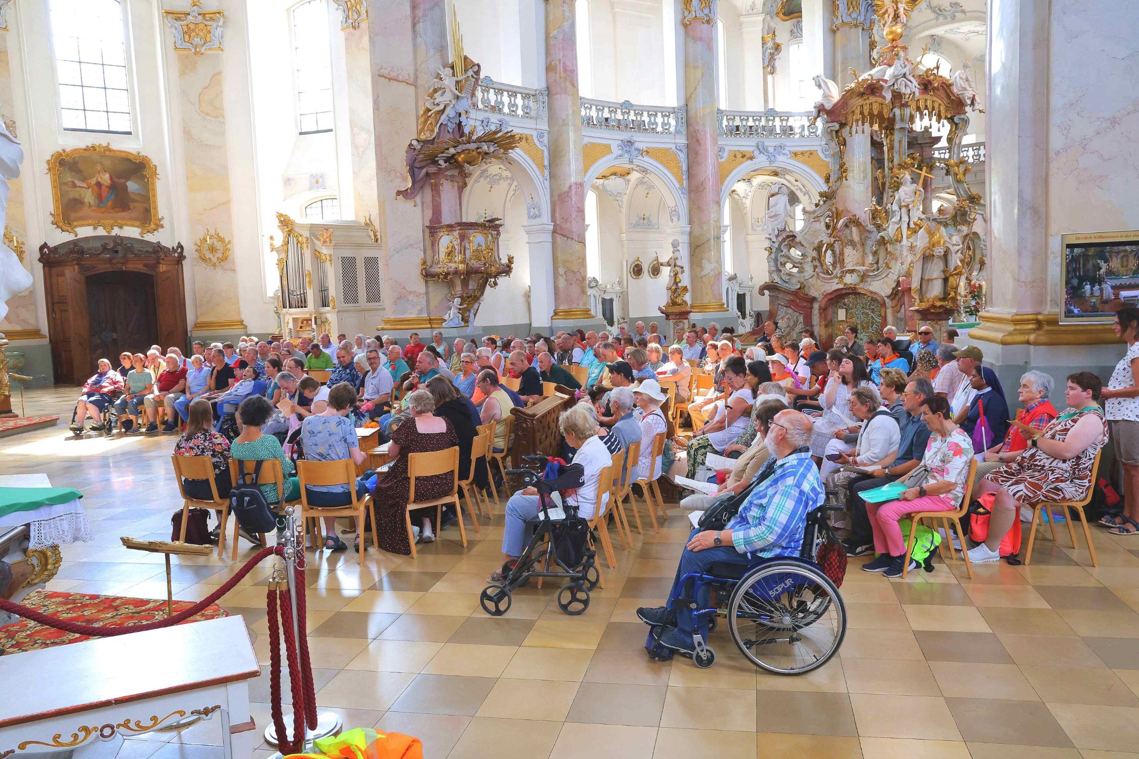 Rund 250 Pilger waren in der Basilika beim Wallfahrtsgottesdienst.